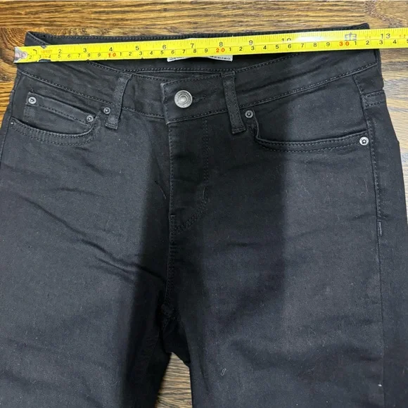 Zara Mid-Rise Flared Jeans - Black - Size: EUR 36 (US 4) - Picture 5 of 9